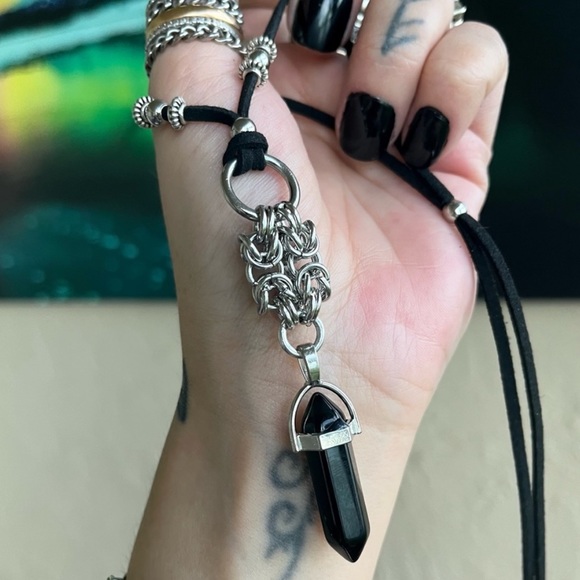 Handmade maille necklace with black obsidian bullet adjustable choker boho goth - Picture 2 of 16